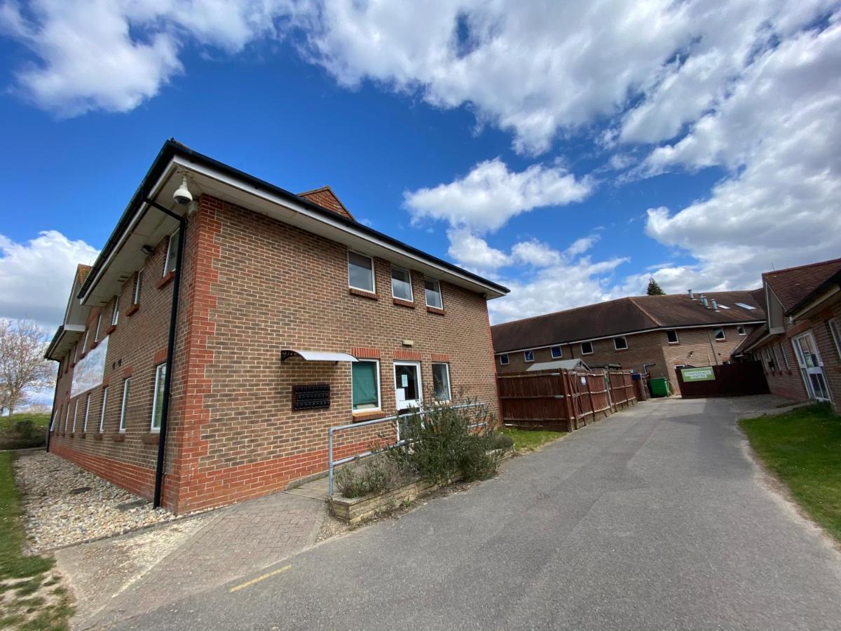 Bramley Guest Rooms Pulborough Exterior photo